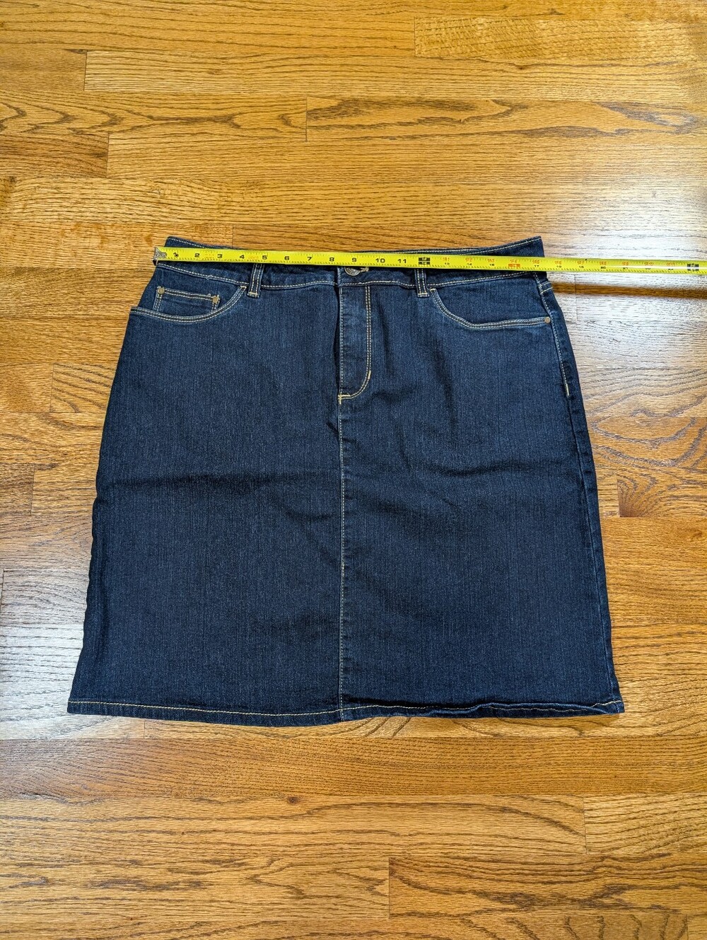 Croft & Barrow Classic Fit Denim Skirt Dark Wash Stretch Women's Size 12 - Picture 3 of 6